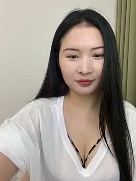 Snapshot of Doudou__520 chatting on July 1, 2026, 3:34 pm Doudou 520 online show from July 1, 2026, 3:34 pm