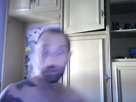 Snapshot of phanton29 chatting on August 7, 2026, 3:29 pm phanton29 online show from August 7, 2026, 3:29 pm