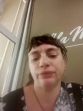 AnitaLove077 online show from June 24, 2026, 9:41 am
