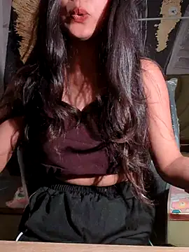 sanaya darling online show from June 12, 2026, 4:27 pm