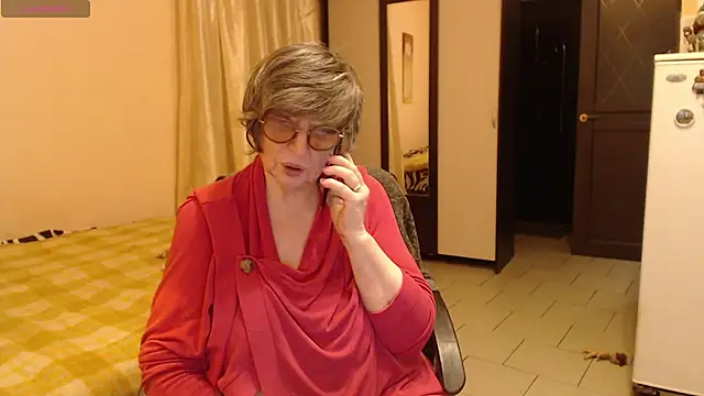 Sharon Amore online show from September 22, 2025, 5:52 pm