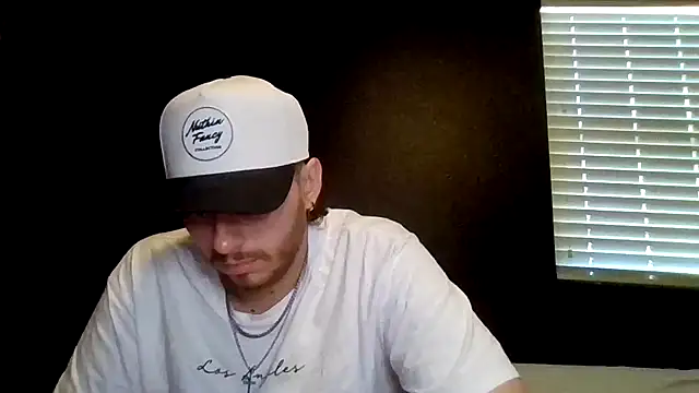 Mikecloudyhawk online show from June 22, 2026, 1:11 am