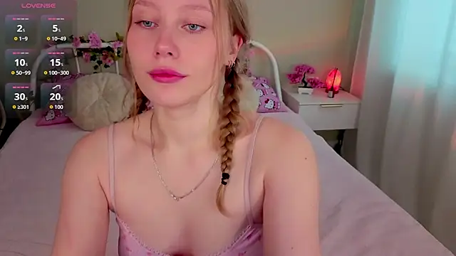 AngelBlaze online show from July 13, 2026, 5:07 am