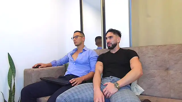 TheLatinBoyfriends online show from July 22, 2026, 1:51 am