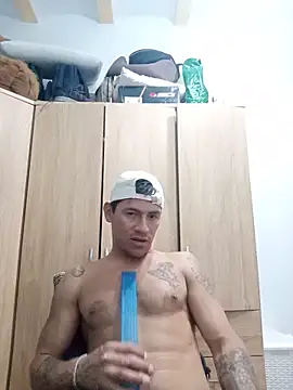 Jhonypt online show from June 15, 2026, 6:07 pm