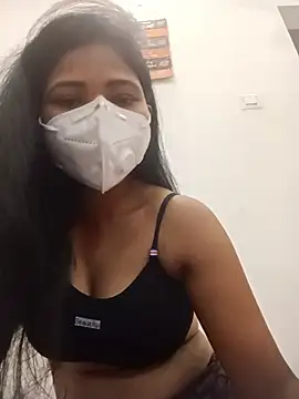 Snapshot of Yournatsha chatting on June 10, 2026, 7:48 pm Yournatsha online show from June 10, 2026, 7:48 pm