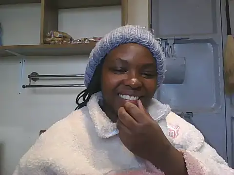 Snapshot of peacefulbignipple chatting on July 11, 2026, 6:13 am peacefulbignipple online show from July 11, 2026, 6:13 am