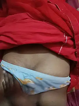 Snapshot of sexybhabi114 chatting on August 3, 2026, 4:46 pm sexybhabi114 online show from August 3, 2026, 4:46 pm
