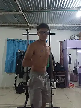 Davitfitnosuke online show from July 8, 2026, 12:46 am