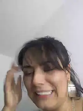 Juanita6908 online show from August 9, 2026, 3:23 am