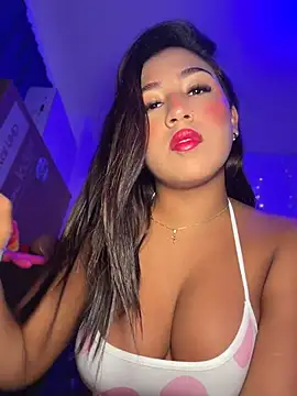 Snapshot of LunaStar_VIP chatting on July 2, 2026, 10:05 pm LunaStar VIP online show from July 2, 2026, 10:05 pm