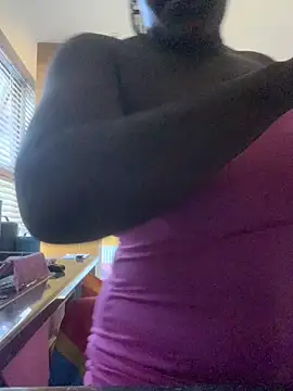 Exoticbliss  online show from June 21, 2026, 4:24 pm