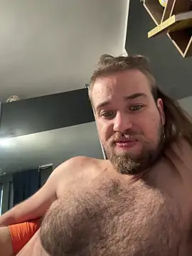 naughtymen9638 online show from June 16, 2026, 6:19 pm