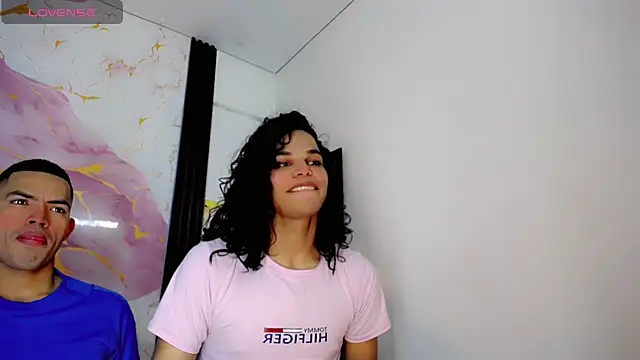 zoe amatista online show from July 9, 2026, 3:40 am