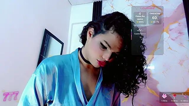 zoe amatista online show from July 25, 2026, 3:14 am
