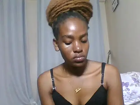 Snapshot of Lola_Allure chatting on June 13, 2026, 6:44 am Lola Allure online show from June 13, 2026, 6:44 am