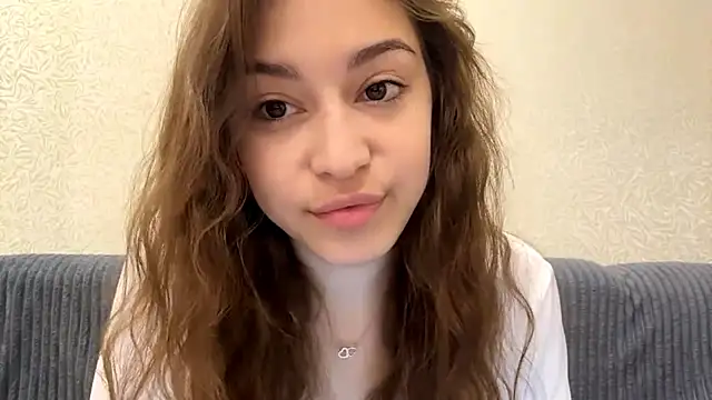 PrincessEIina online show from June 25, 2026, 8:08 am