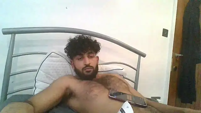 ashfaq589 online show from June 20, 2026, 12:54 pm