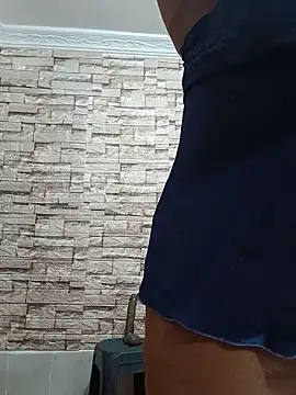 michellebrito2026 online show from June 10, 2026, 12:17 pm
