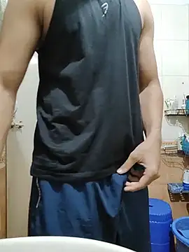 hunkfreakin online show from July 4, 2026, 8:21 am