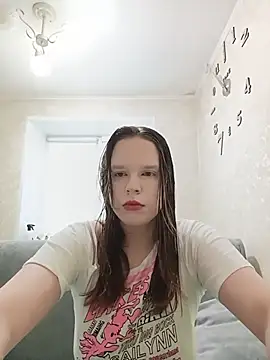 Sara liss online show from June 17, 2026, 1:16 am