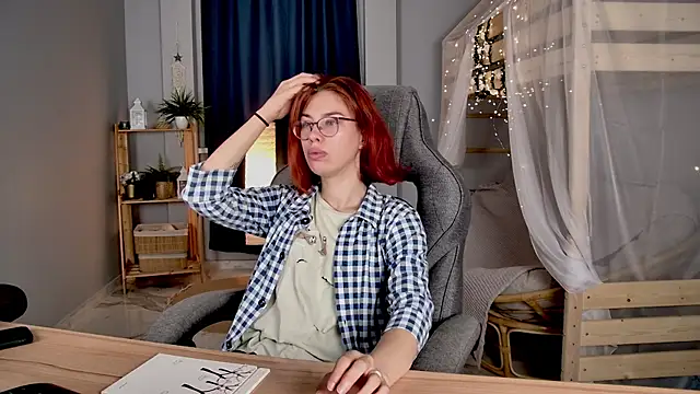 SeraphineDuskryn online show from July 21, 2026, 8:48 am