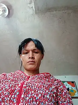 Sexy paulina outdoors online show from June 10, 2026, 5:36 pm