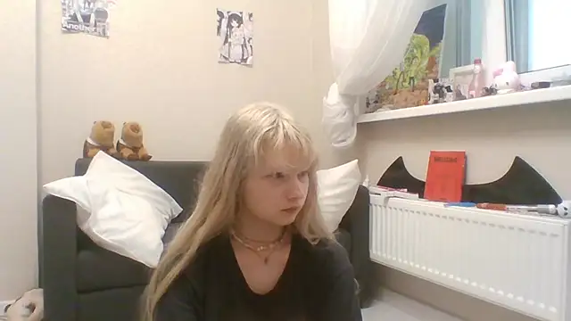 DinaKolter online show from July 7, 2026, 4:10 pm
