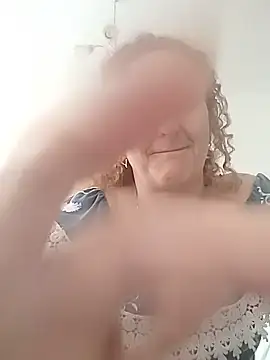 Snapshot of KarinaFlower99 chatting on July 8, 2026, 5:02 pm KarinaFlower99 online show from July 8, 2026, 5:02 pm