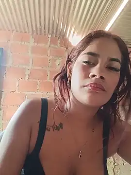 Snapshot of dulce_amber21 chatting on June 29, 2026, 7:13 pm dulce amber21 online show from June 29, 2026, 7:13 pm