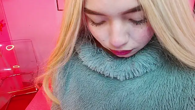 Snapshot of _Pamelawish_ chatting on July 7, 2026, 12:20 pm Pamelawish online show from July 7, 2026, 12:20 pm