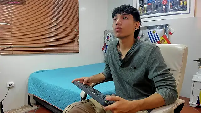Jake Falcon online show from July 14, 2026, 11:27 am
