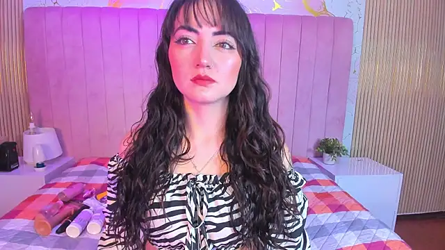 Snapshot of Leha_Carterl chatting on July 9, 2026, 4:02 am Leha Carterl online show from July 9, 2026, 4:02 am
