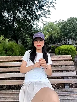 xiaomin666 online show from August 1, 2026, 10:57 am