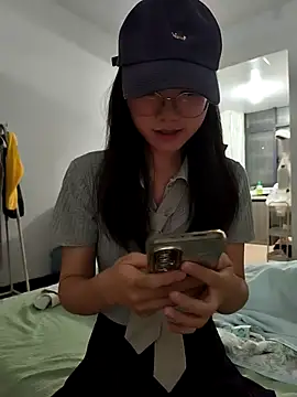 xiaomin666 online show from July 25, 2026, 3:18 pm
