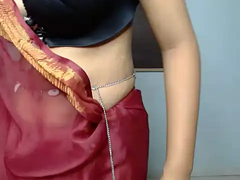 Sexynaina3 online show from July 20, 2026, 5:04 am