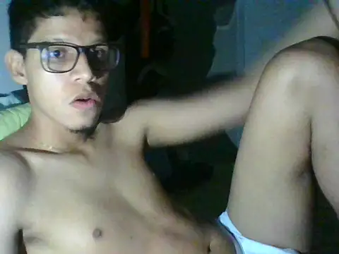 twink vibes online show from June 19, 2026, 5:57 am