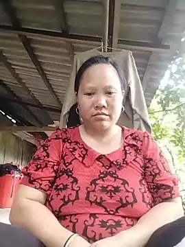 Chily-yy online show from July 15, 2026, 10:33 am