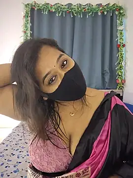 beauty lisa- online show from July 6, 2026, 7:37 am