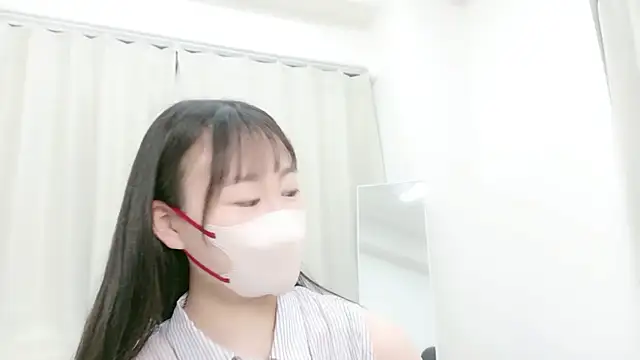 Snapshot of rincochan_v chatting on June 15, 2026, 10:15 am rincochan v online show from June 15, 2026, 10:15 am
