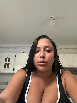 Victoria Owens online show from July 28, 2026, 2:35 pm