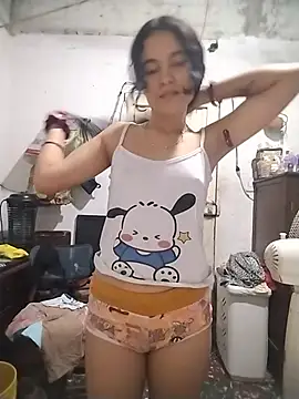 Kittyytinaa online show from June 27, 2026, 3:01 am