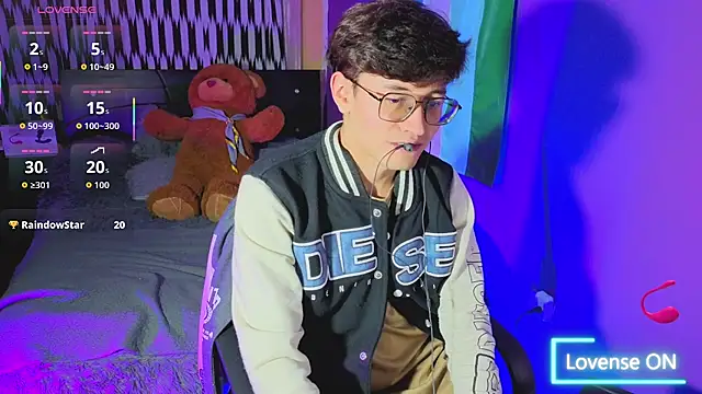 Angelito Twink online show from July 2, 2026, 11:44 pm