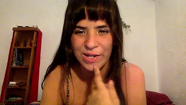 Snapshot of Gala_Magnolia chatting on June 27, 2026, 2:50 am Gala Magnolia online show from June 27, 2026, 2:50 am