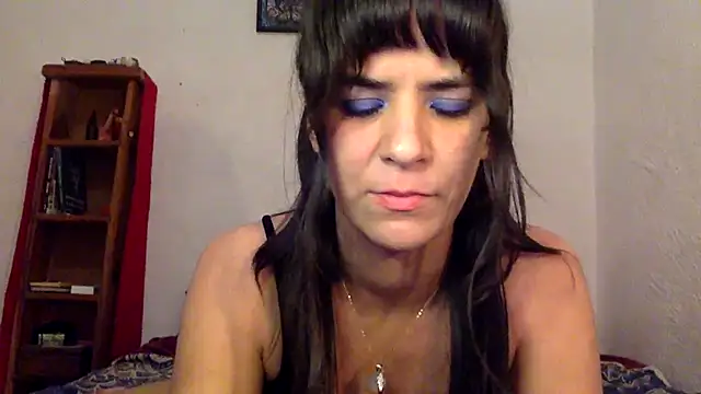 Snapshot of Gala_Magnolia chatting on July 4, 2026, 5:03 am Gala Magnolia online show from July 4, 2026, 5:03 am