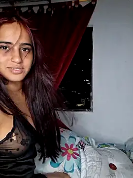 Snapshot of miarouse-21- chatting on June 21, 2026, 12:05 am miarouse-21- online show from June 21, 2026, 12:05 am