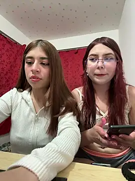 Snapshot of Astra_quuen01 chatting on June 15, 2026, 2:45 am Astra quuen01 online show from June 15, 2026, 2:45 am