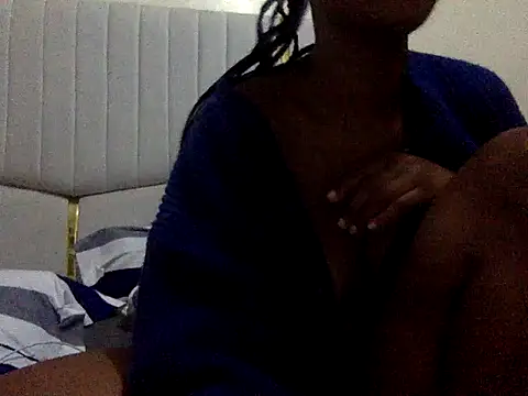 Lilmamaspark online show from June 16, 2026, 4:40 pm