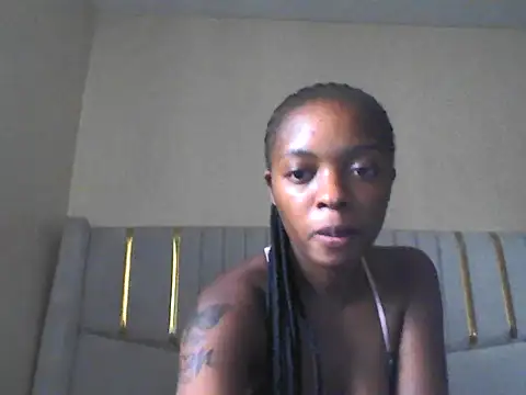Lilmamaspark online show from June 19, 2026, 8:31 am