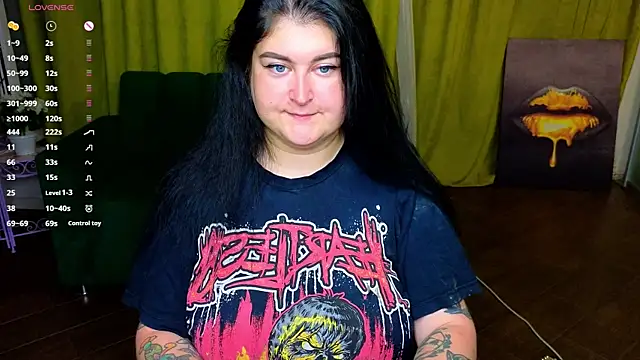 Snapshot of CessieBler chatting on July 29, 2026, 5:45 pm CessieBler online show from July 29, 2026, 5:45 pm